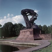 Pomnik-Chopina-NAC-2