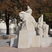 PomnikKrzywoustyPlock04