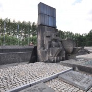 InternationalMonument-AuschwitzII-Birkenau9307461770-wiki